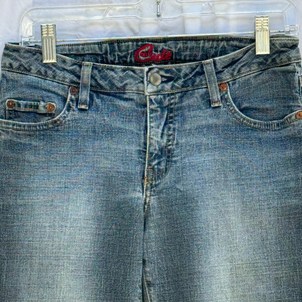 Chic High Rise Blue Jeans with Vintage Fade